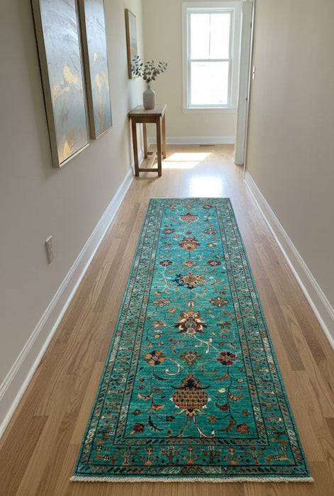 Hand-Knotted Sultanabad Vegetable-Dyed Wool Rug, 2' 9"x 8' 8"  (K)