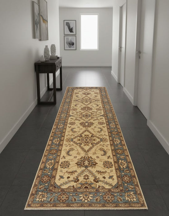 Hand-Knotted Sultanabad Vegetable-Dyed Wool Rug, 2' 9" x 10"  (K)