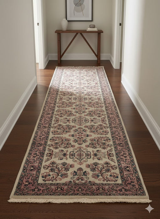 Sultanabad 100% wool Hand Made Rug, 2' 9" x 10' (P)