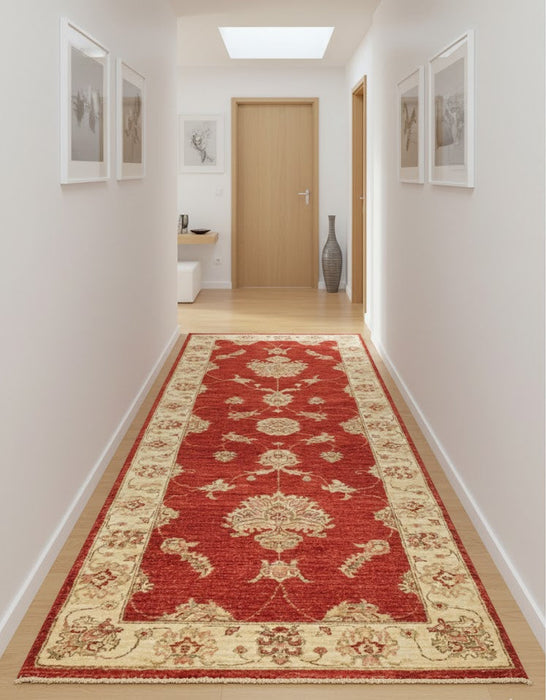 Hand-Knotted Sultanabad Vegetable-Dyed Wool Rug, 2' 8" x 7"  (K)