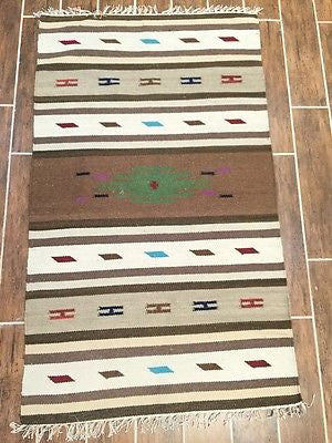 Kil19 3 x 5 Kilim rug - Crafters and Weavers