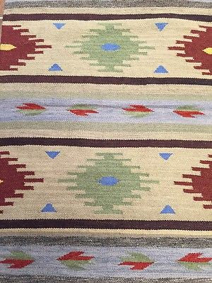 Kil7 3 x 5 Kilim rug - Crafters and Weavers
