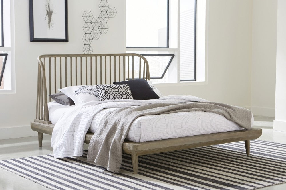 Windsor Sandstone Spindle Bed - Crafters and Weavers