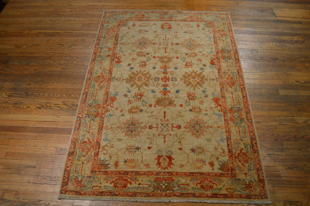 Oriental Rug / Peshawar 4"10" x 6'10" - Crafters and Weavers