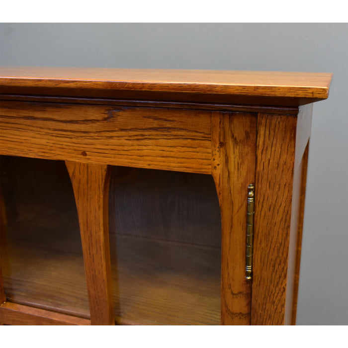 Mission Solid Oak Display Bookcase (2 Colors Available) - Michael's Cherry - Crafters and Weavers