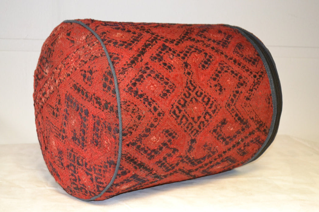 Rug Pouf / Rug Sitting Stool Ottoman made of vintage kilim rug # 30 - Crafters and Weavers
