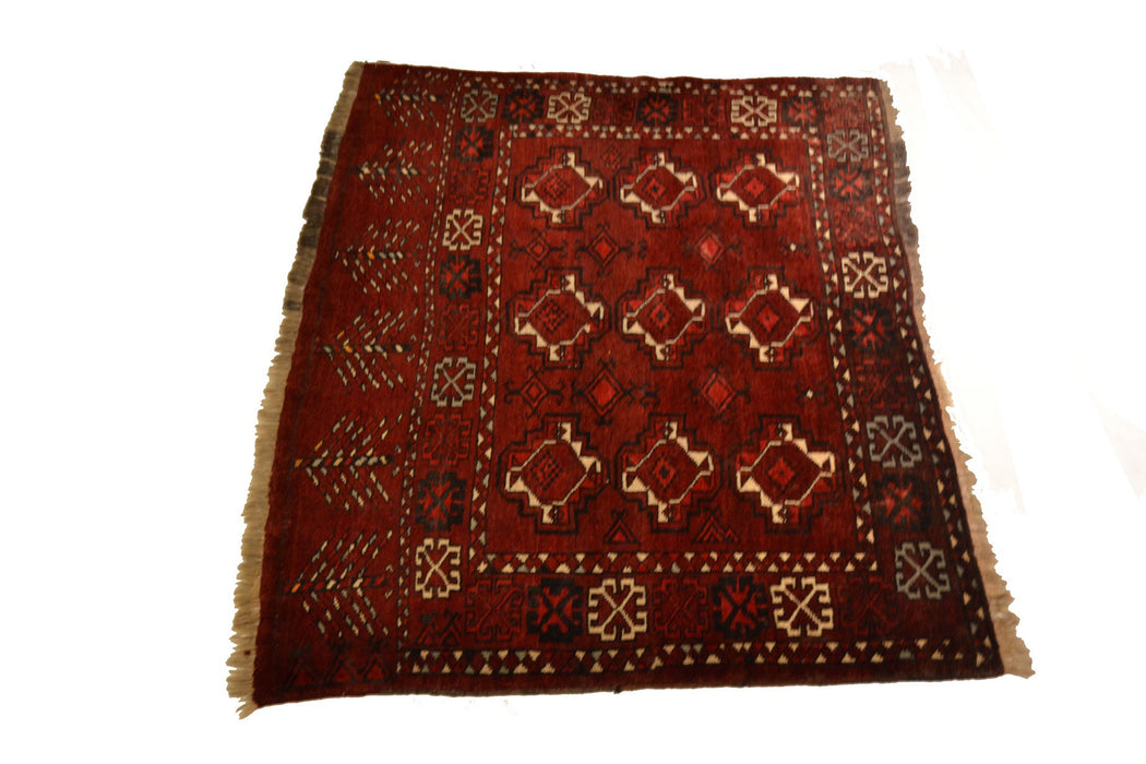 RugC1027 3.7 x 4.8 Tribal Rug - Crafters and Weavers