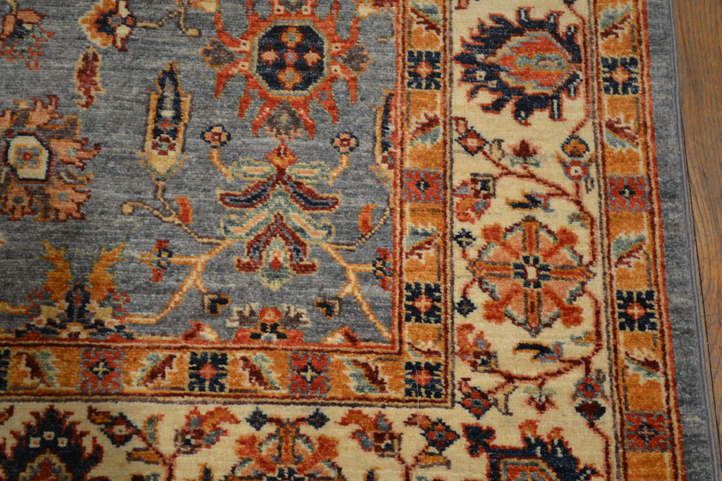 Oriental Rug / Peshawar 4"10" x 6'8" - Crafters and Weavers