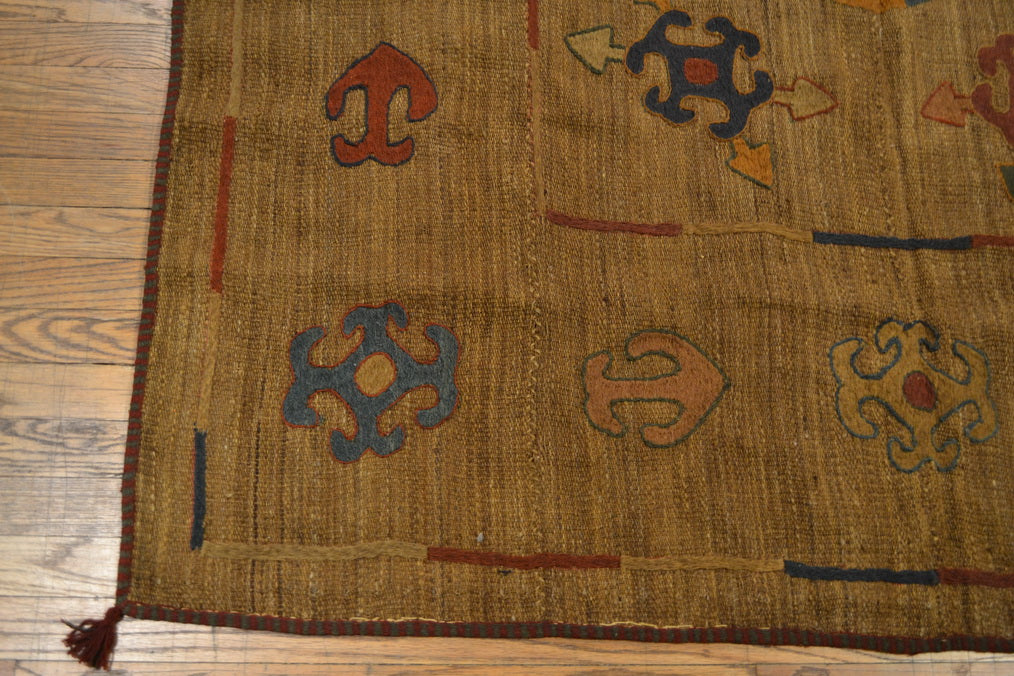 Tribal Afghan Oriental Rug 5'6" x 5'10" - Crafters and Weavers