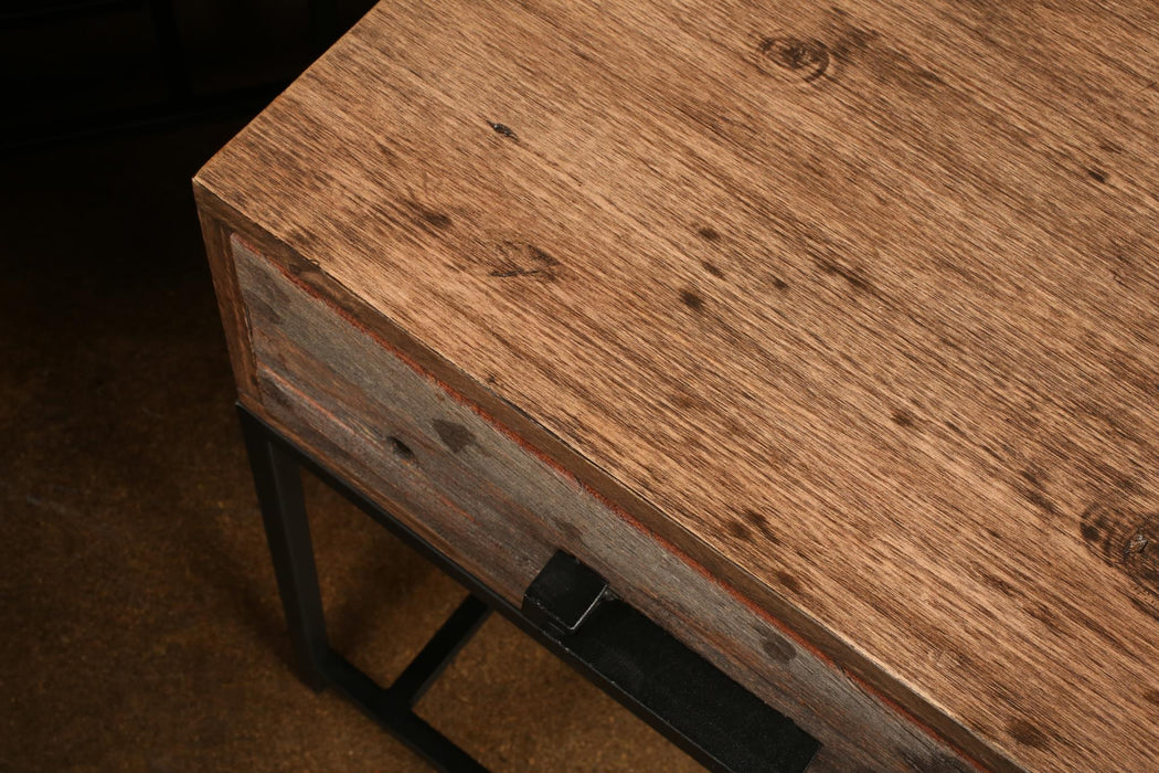 Atwood 1 Drawer End Table - Crafters and Weavers
